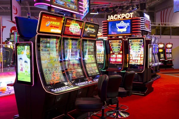 Draw result and account balance update